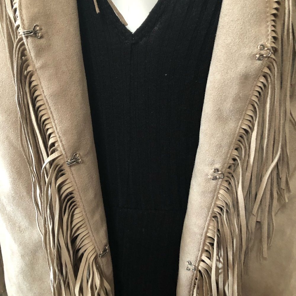 Guess Fringe Faux Suede Asymmetrical Jacket
Sz Large - Picture 8 of 13